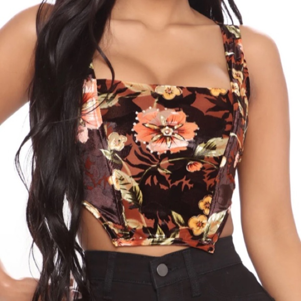 Floral Cute Nice Fitting Crop Top